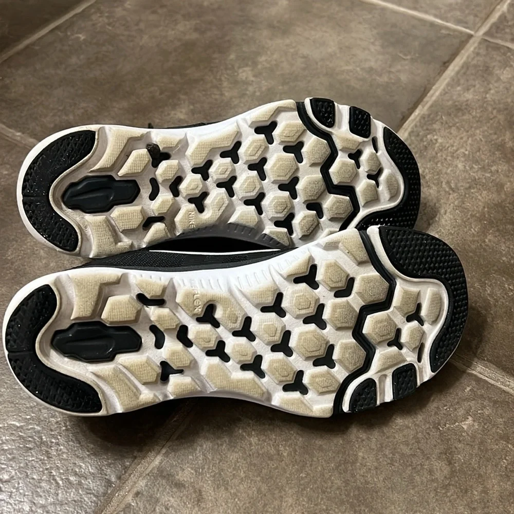 Nike Flex Supreme TR3 black and white - Picture 5 of 6